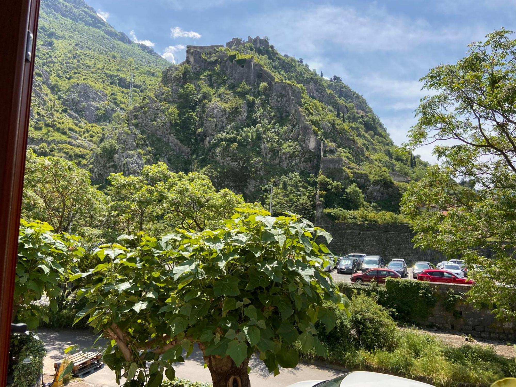 Fiumera Kotor Apartment Kültér fotó